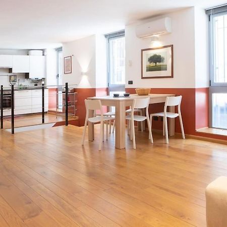 Comfortable Flat In Porta Romana Milan Exterior photo