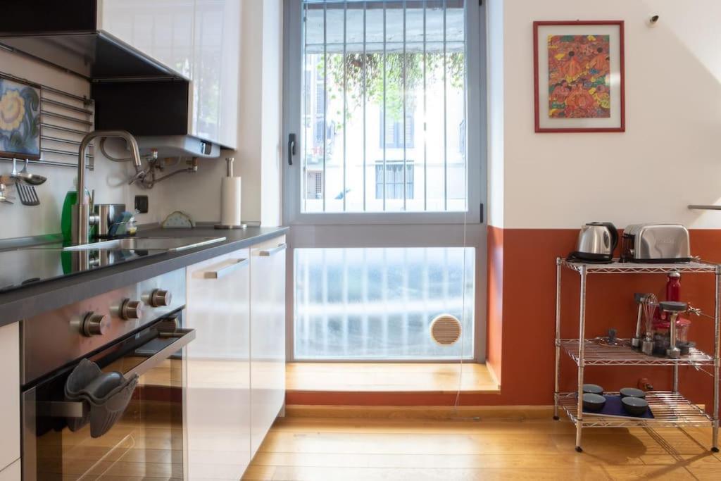 Comfortable Flat In Porta Romana Milan Exterior photo
